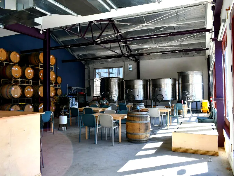 Sophisticated Winery for Gatherings - Gallery image