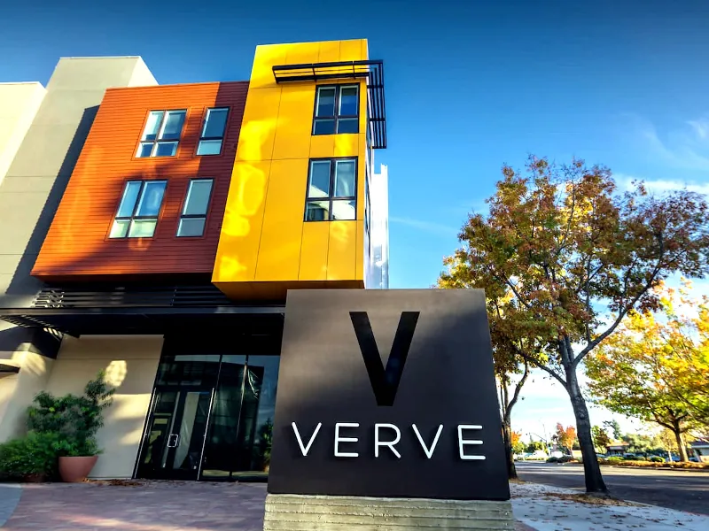 Striking Clubhouse for Memorable Events - Gallery image