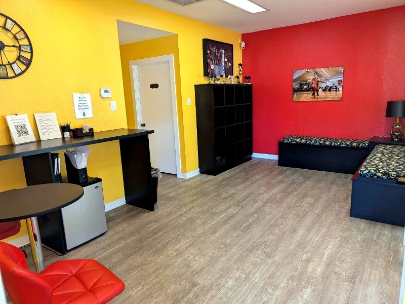 Dance Studio with Natural Light for Events in Moraga Blvd - Gallery image