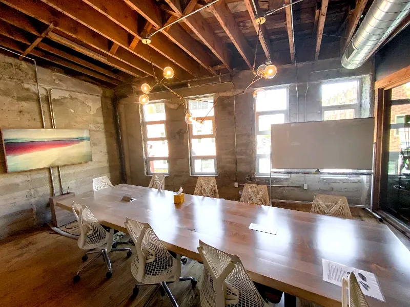 Gorgeous Meeting Room for Your Next Event in Oakland - Gallery image