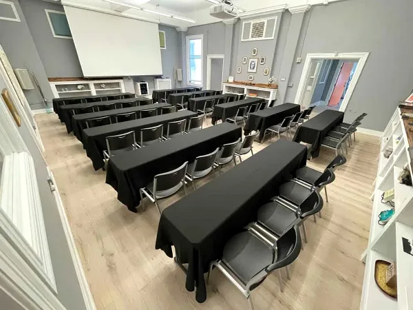 Meeting Room with High Ceilings for Events in Union Square - Anniversary in San Francisco - Featured image