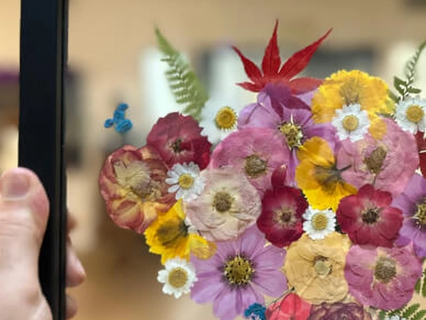 Pressed Flower Frame Artistry (Instructor Travels)