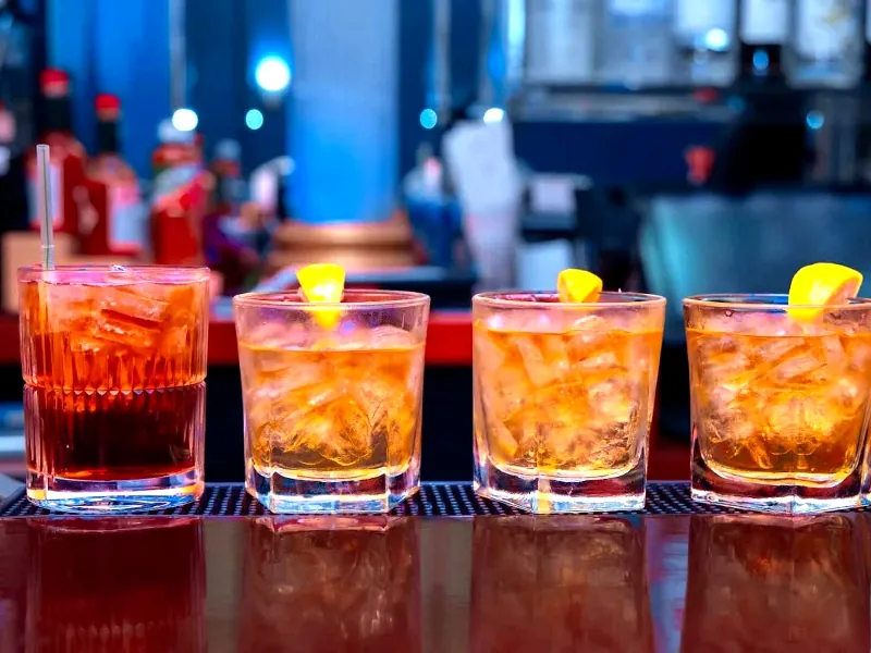 Charming Bar & Lounge for Celebrations in SoMa - Featured image