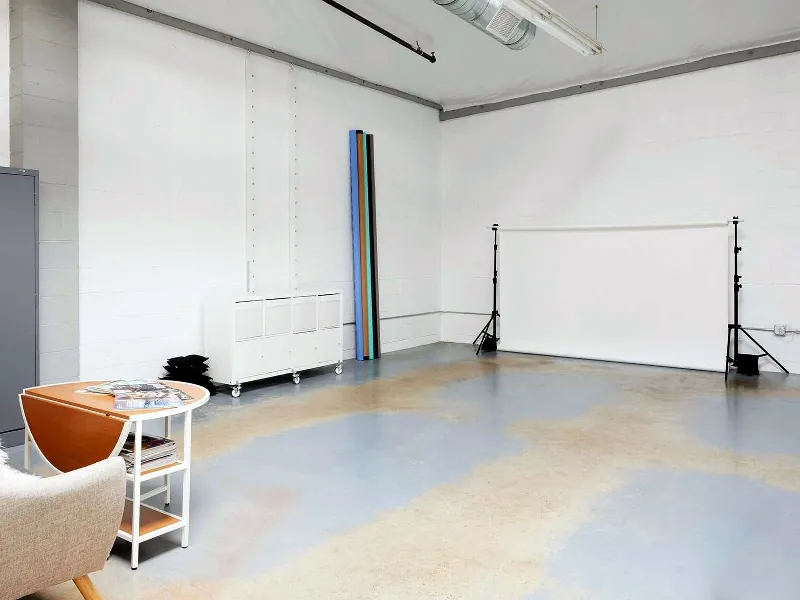 Photo & Video Studio with Skylights for Events - Gallery image