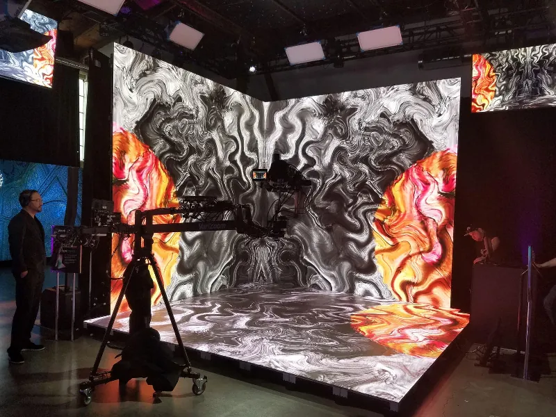 Professional Gallery Studio with Blackout Control - Gallery image