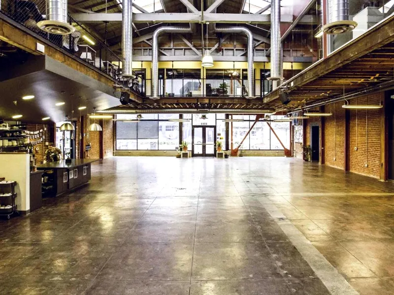 Banquet Hall with Natural Light for Events in Northgate - Waverly - Featured image