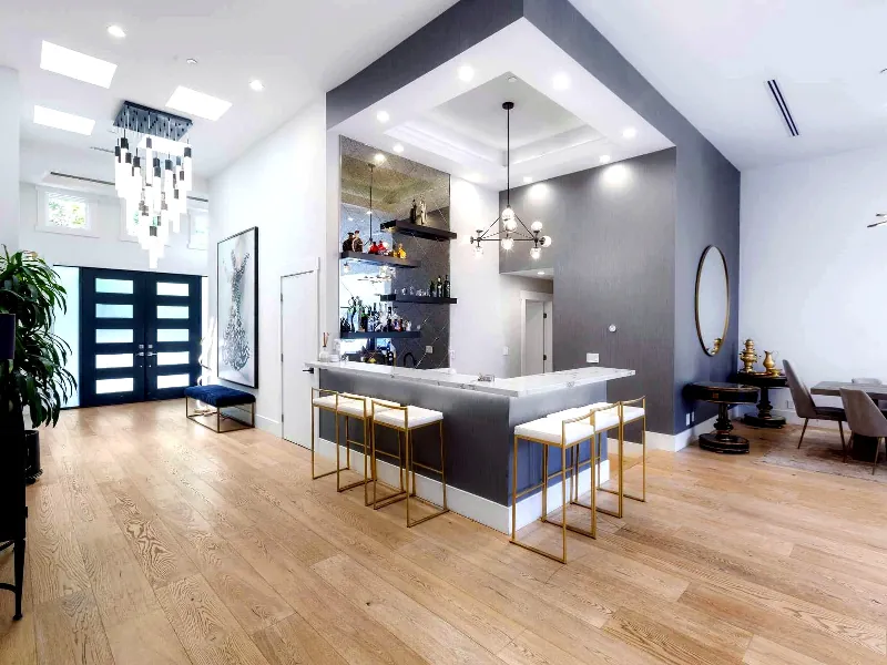 Spacious Venue for Events in University Heights - Gallery image