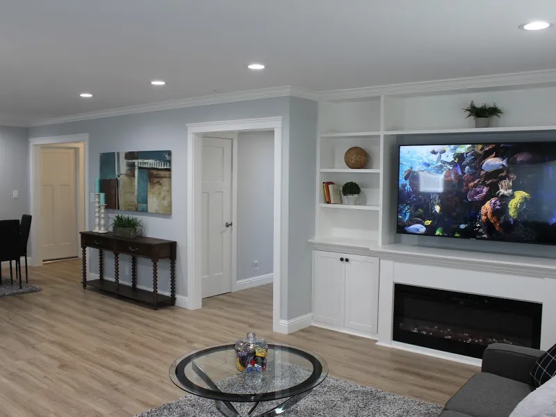 Sparkling Clean Brand New Luxury House with Parkings - Gallery image