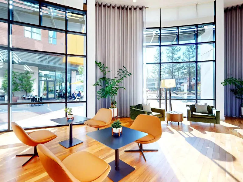 Striking Lounge for Hosting - Gallery image
