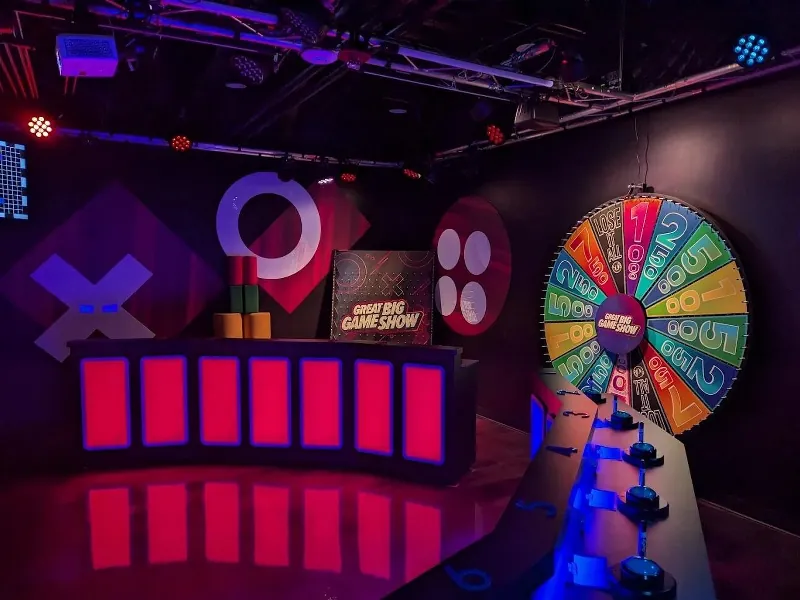 Interactive Game Competition Function Room - Gallery image