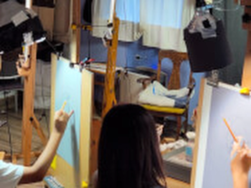 🎨 Studio Art & Oil Painting Team Experience - Gallery image