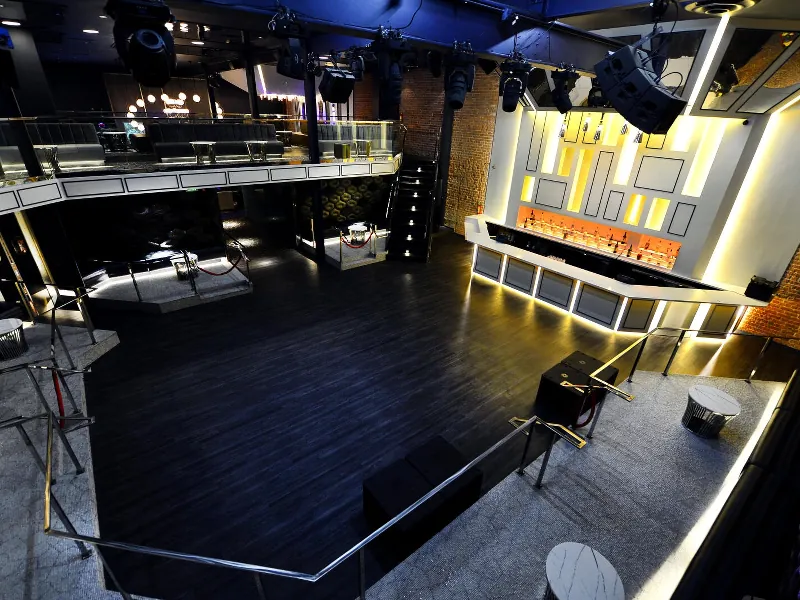 Modern Industrial Event Space with Premium AV - Gallery image