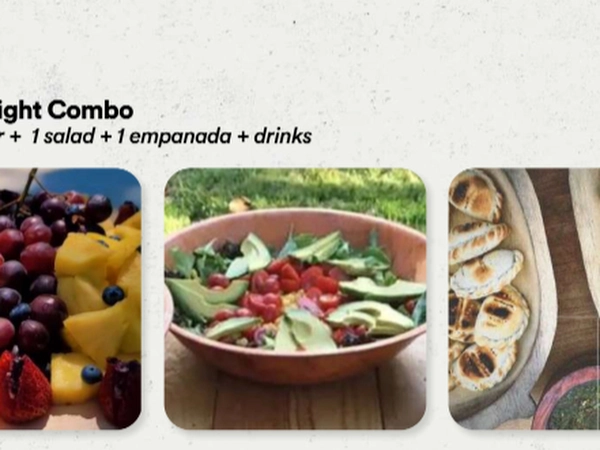 2 Padel Courts (3 hrs) + Combo Catering