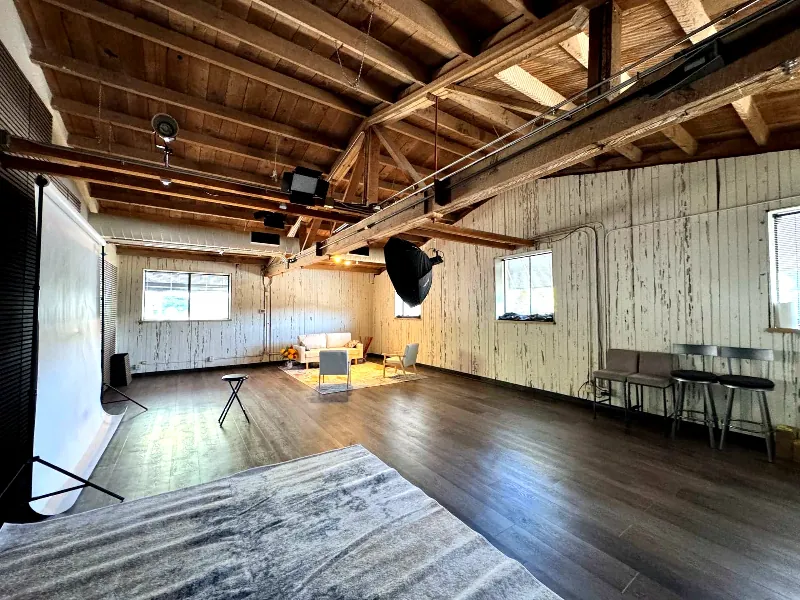 Inviting Photo & Video Studio for Celebrations - Gallery image