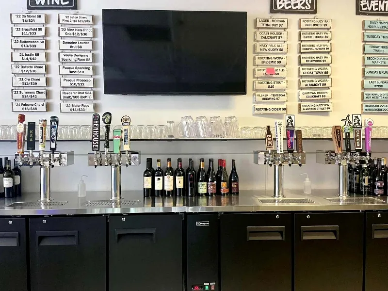 Dazzling Bar & Lounge for Memorable Events in Clayton - Gallery image