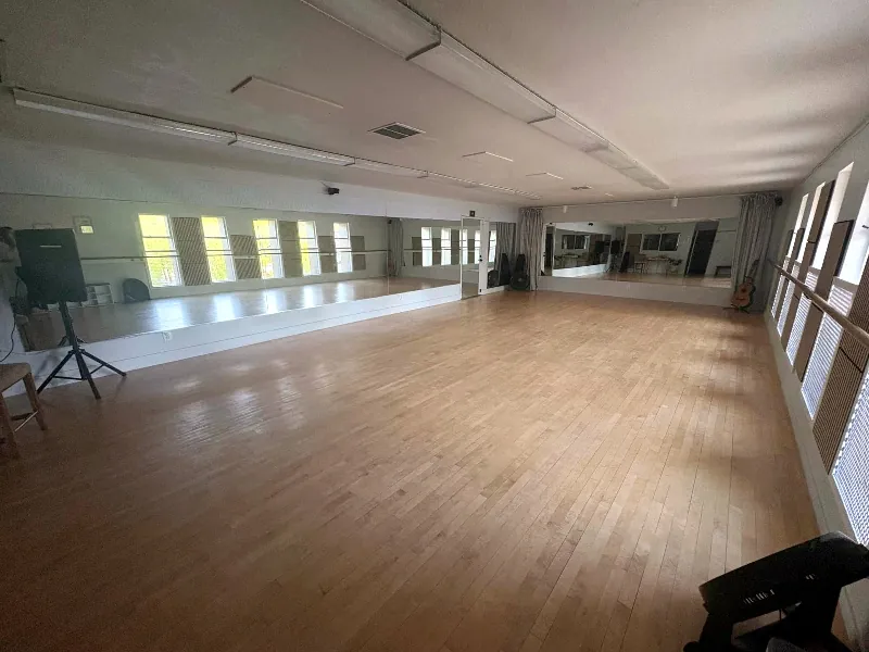 Charming Dance Studio for Hosting in San Rafael - Gallery image