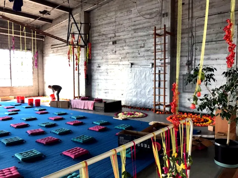 Warehouse with Natural Light for Events - Gallery image