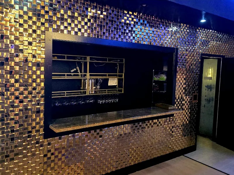 Distinctive Venue for Gatherings in Evergreen - Gallery image