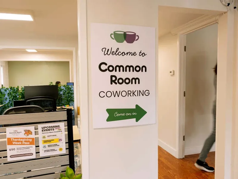 Intimate Meeting Room for Events - Gallery image