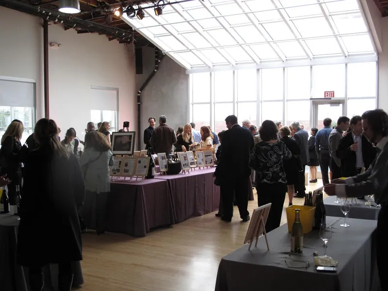 Skyline Gallery with Rooftop Deck - Gallery image