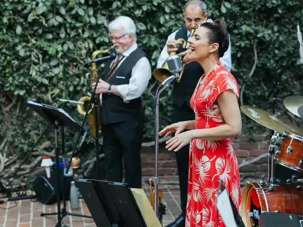 Cosmo Alleycats Band - Vintage Swing & Jazz Band - Baby Shower in Berkeley - Featured image