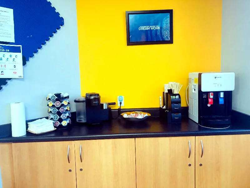 Inviting Meeting Room for Celebrations - Gallery image