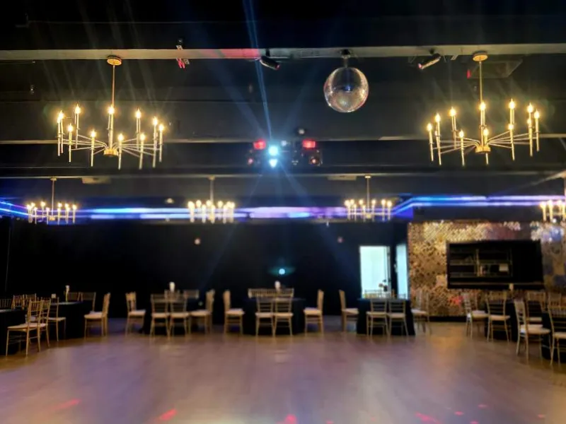 Distinctive Venue for Gatherings in Evergreen - Gallery image