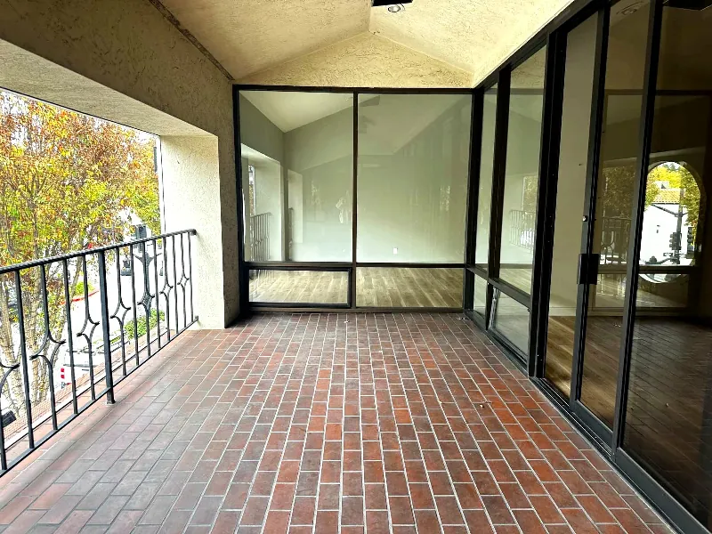 Striking Event Space for Celebrations in Downtown - Gallery image