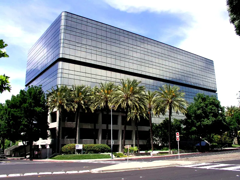 Distinctive Meeting Room for Celebrations - Gallery image