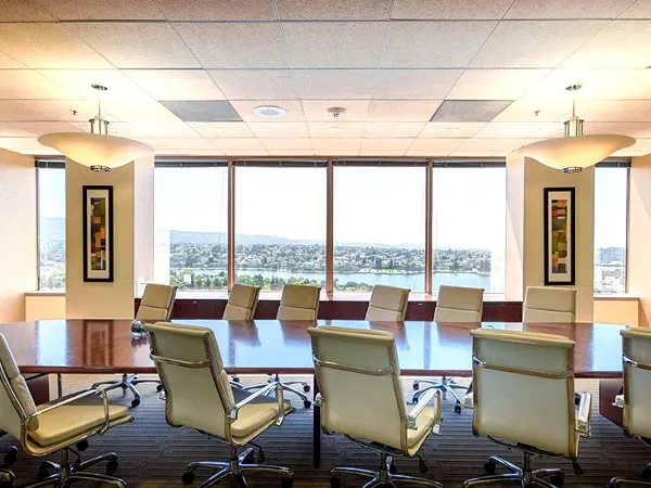 Handsome Meeting Room for Celebrations - Holiday Party in Oakland - Featured image