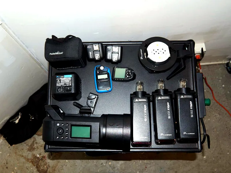 Elegant Photo Studio for Celebrations - Gallery image