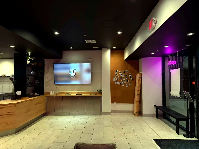 Captivating Restaurant for Celebrations - Gallery image