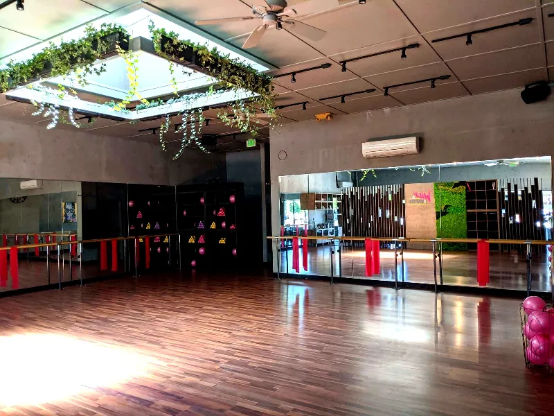 Private Yoga Studio for Events in Redwood Oaks - Gallery image