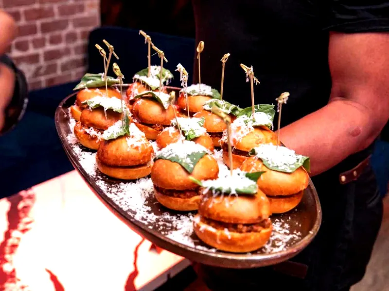 Spacious Bar & Lounge for Special Occasions in SoMa - Gallery image