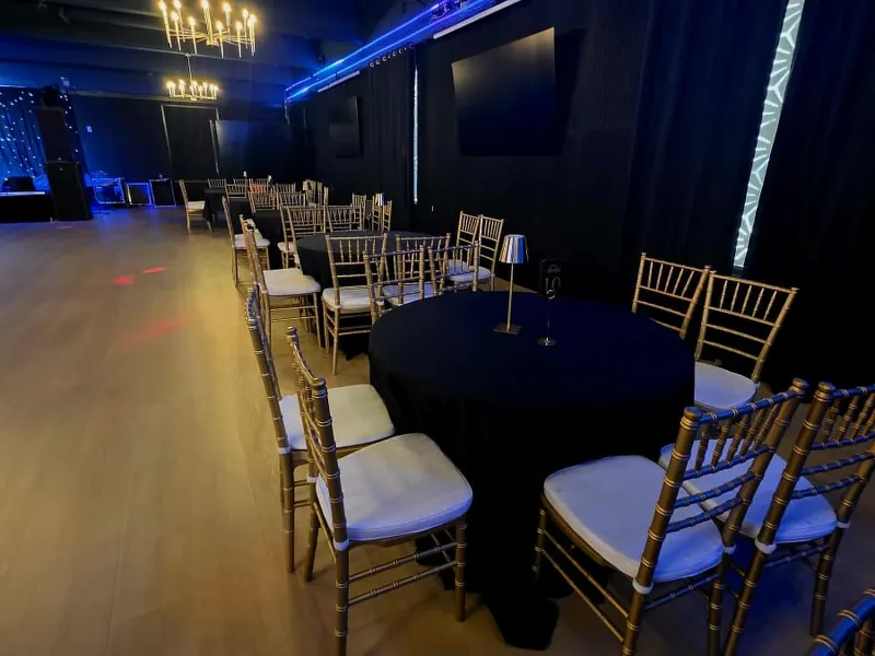 Distinctive Venue for Gatherings in Evergreen - Gallery image