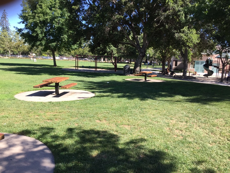 Willow Glen neighborhood treasure hunt for team building in San Jose.