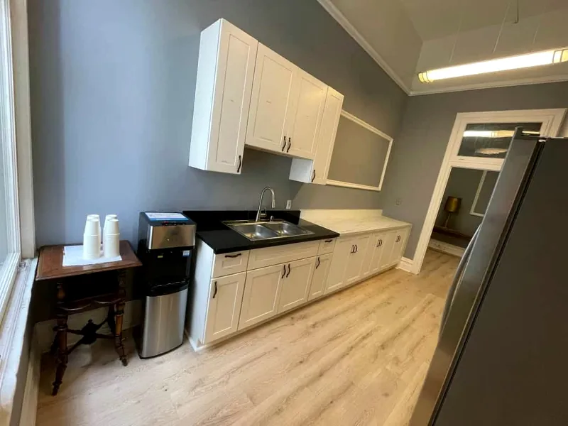 Meeting Room with High Ceilings for Events in Union Square - Gallery image