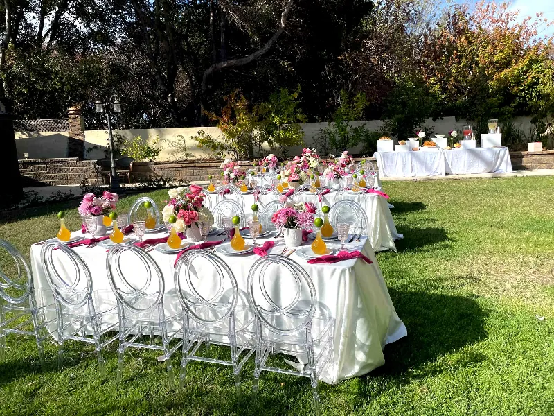 Grand Outdoor Space for Celebrations in Duveneck/St. Francis - Gallery image