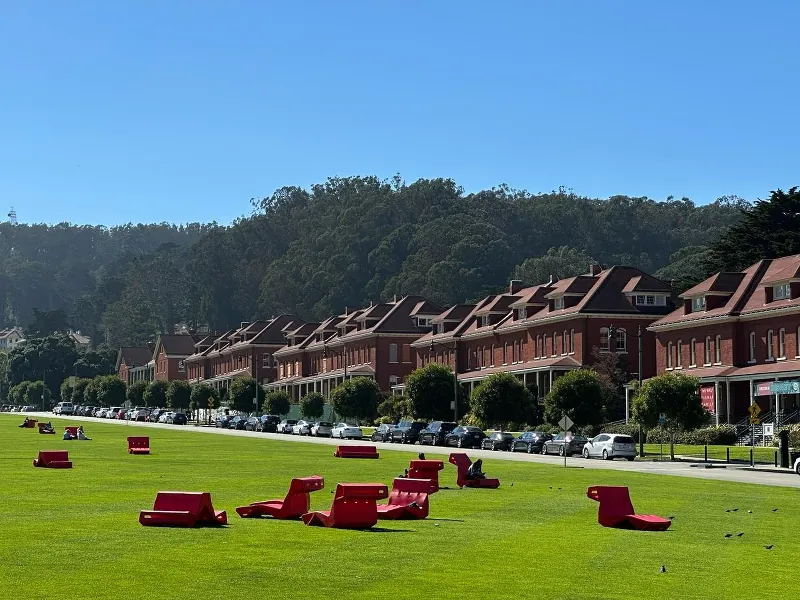 Modern Tech Innovation Hub & Event Space - Gallery image