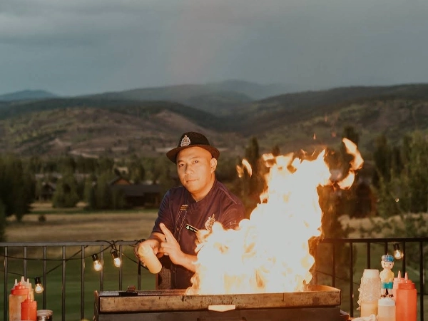 On-Site Japanese Hibachi Catering & Teppanyaki Show, Mobile Chef - Anniversary - Featured image