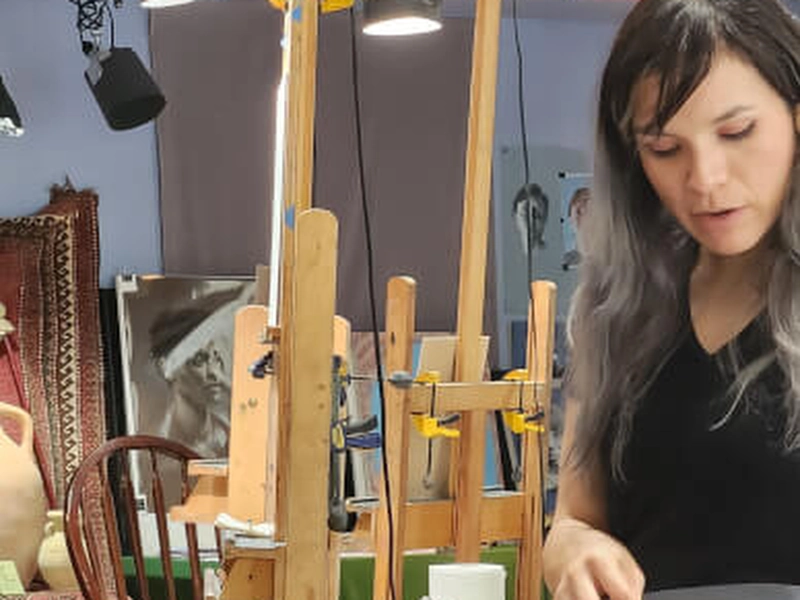 Art Workshop: Creative Team Building with Charcoal & Oil Painting - Gallery image