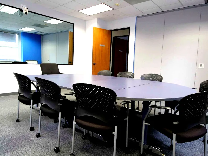Intimate Meeting Room for Events in Financial District - Gallery image