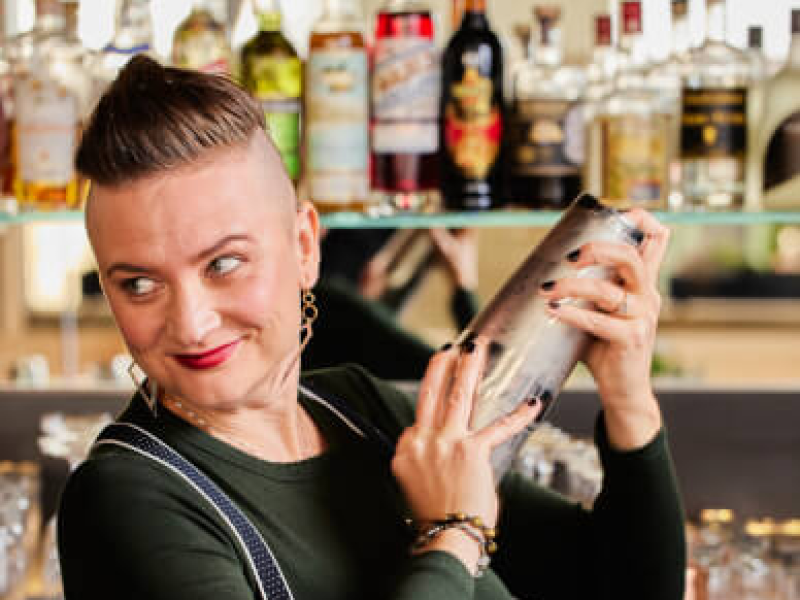 Mixology 101 Team Experience - Featured image