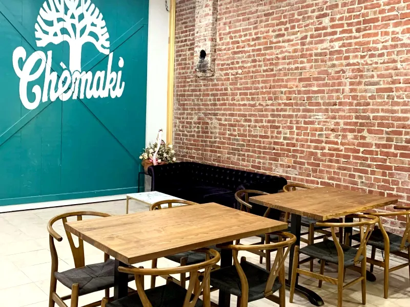 Cafe with Natural Light for Events in Northgate - Waverly - Gallery image