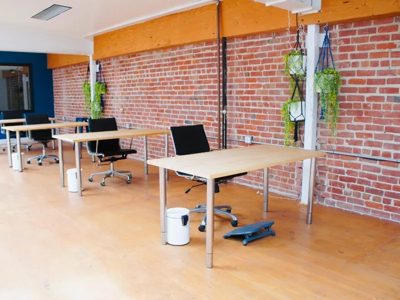 Modern Creative Landing Space Suite - Gallery image