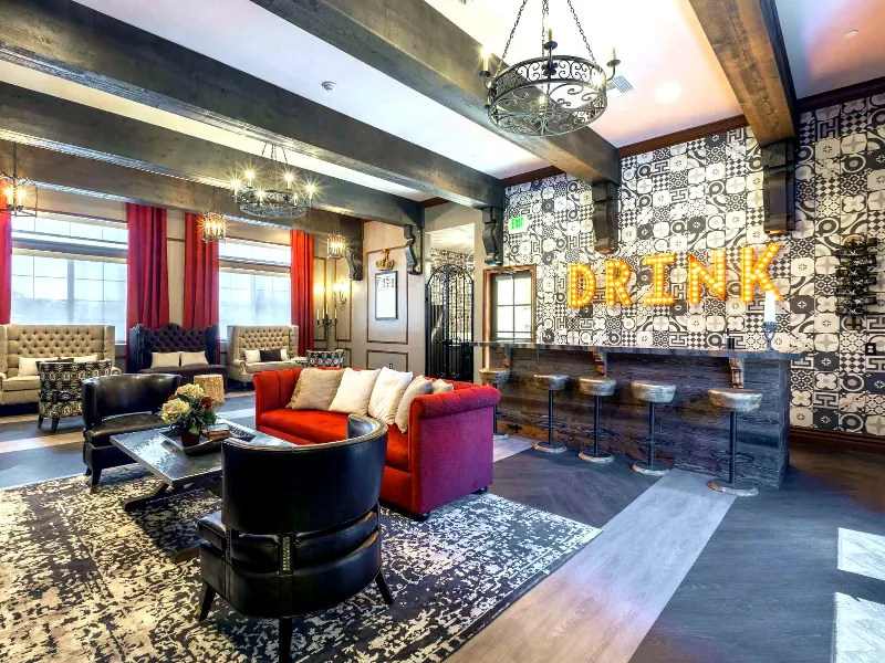 Sophisticated Clubhouse for Events - Gallery image