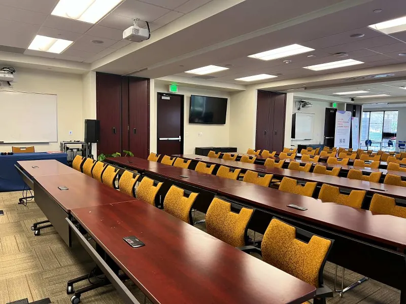 Alluring Event Space for Hosting - Gallery image