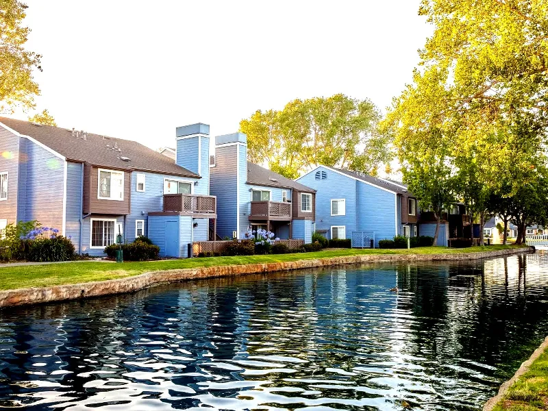 Breathtaking Clubhouse for Celebrations - Featured image