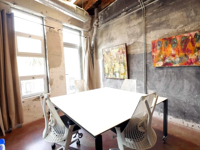 Stunning Meeting Room for Private Events - Gallery image