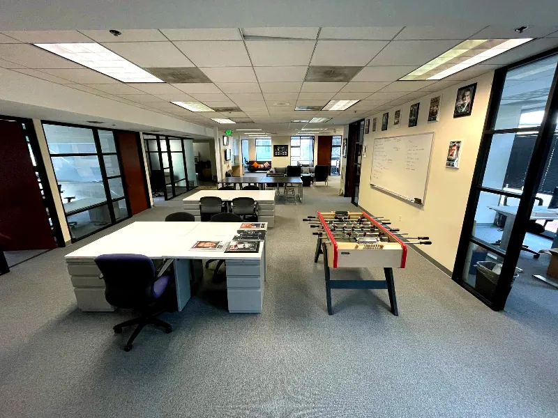 Charming Meeting Room for Celebrations - Gallery image